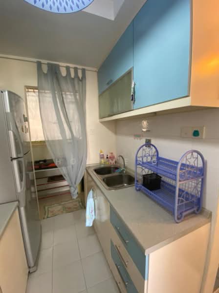 Pangsapuri untuk Disewa di University Place (Plaza Ivory) - Hoy Meng - Kitchen - PropertyGuru.com.my