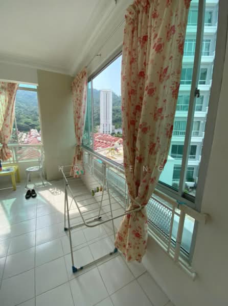 Pangsapuri untuk Disewa di University Place (Plaza Ivory) - Hoy Meng - Balcony - PropertyGuru.com.my