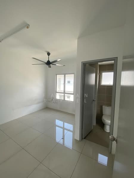 Rumah Bandar untuk Dijual di Taman Seri Alam (Ijok) - Farhan Rafael - PropertyGuru.com.my