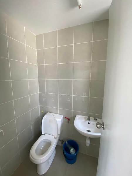 Rumah Bandar untuk Dijual di Taman Seri Alam (Ijok) - Farhan Rafael - PropertyGuru.com.my