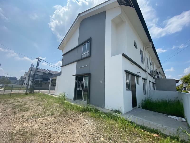 Rumah Bandar untuk Dijual di Taman Seri Alam (Ijok) - Farhan Rafael - PropertyGuru.com.my