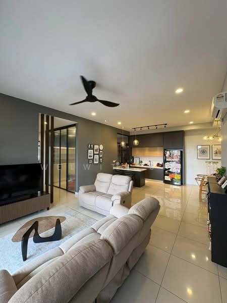 Kondominium untuk Disewa di Logan Residency (Logan Mansion) - Welwits Sim - Living Room - PropertyGuru.com.my
