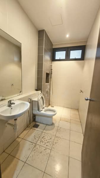 Rumah Banglo untuk Dijual di Johor Bahru (Johor) - Benson Chong - Bathroom - PropertyGuru.com.my