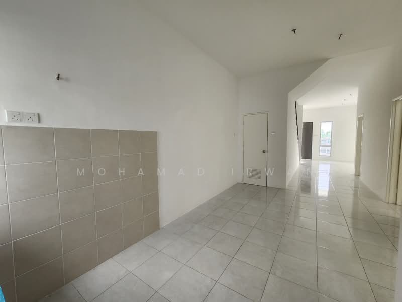1.5-storey Terraced House for Sale in Seri Iskandar (Perak) - Mohamad Irwan - PropertyGuru.com.my