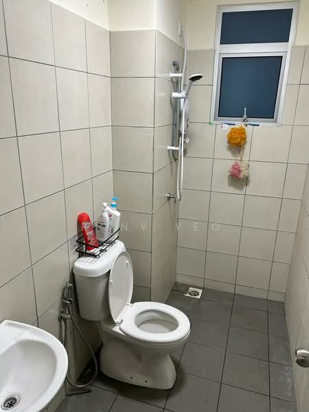 Servis Apartment untuk Disewa di Nexus @ Kajang Station (Tower B) - Rony Yeo - Bathroom - PropertyGuru.com.my