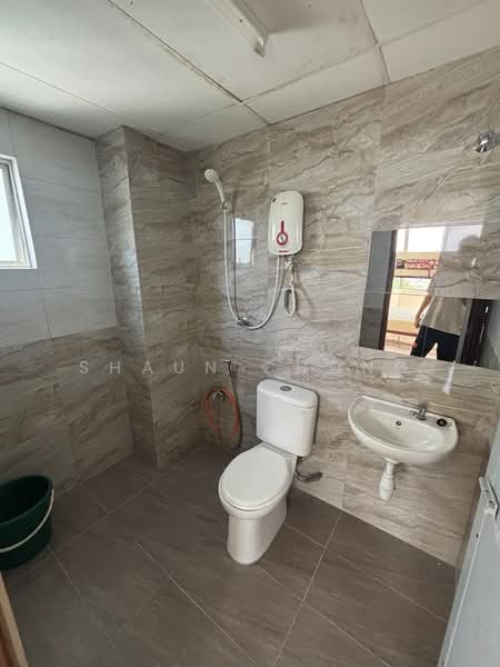 Kondominium untuk Disewa di Mewah Court - Shaun Chong - Bathroom - PropertyGuru.com.my