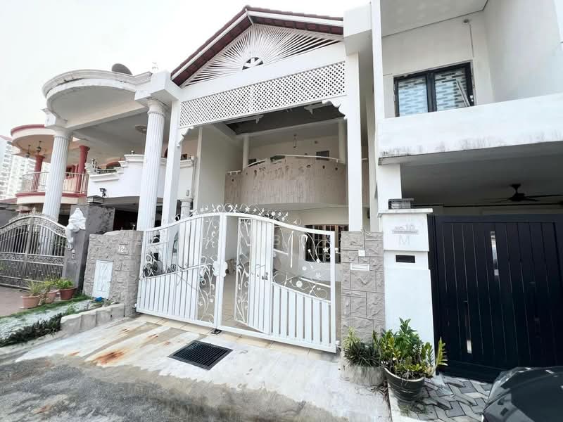 Rumah Teres 2 Tingkat untuk Dijual di Bandar Baru Ampang (Ampang) - Azli Ibrahim - Exterior - PropertyGuru.com.my