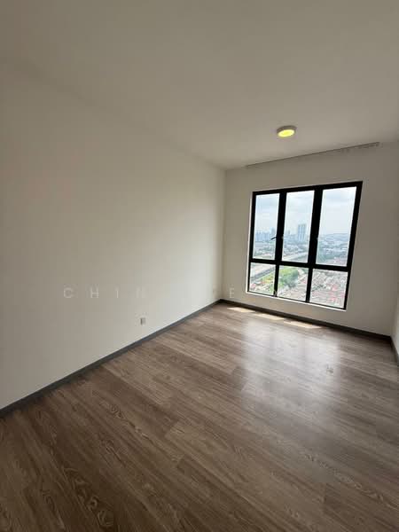 Servis Apartment untuk Disewa di United Point (Residensi Berpadu) - Chin Yee Xin - View - PropertyGuru.com.my