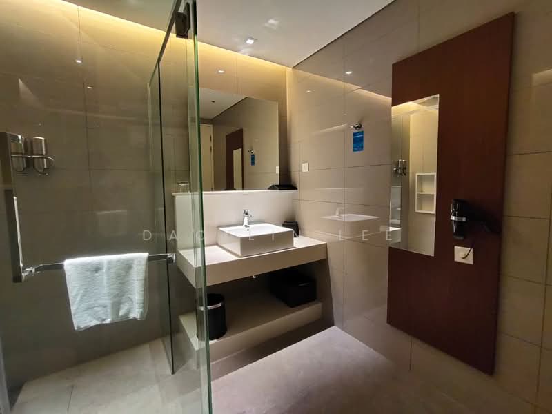 Service Residence for Sale at Tribeca - Dacklin Lee - Bathroom - PropertyGuru.com.my