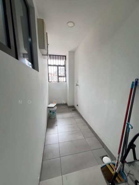 Condominium for Rent at Park Villa - Ng Hon Keong - Corridor - PropertyGuru.com.my