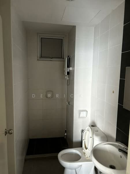 Kondominium untuk Disewa di Summer Place - Derrick . - Bathroom - PropertyGuru.com.my
