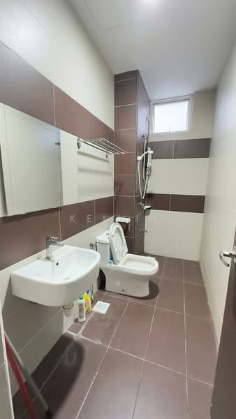 Condominium for Rent at M Condominium @ Larkin - Kelvin Lei - Bathroom - PropertyGuru.com.my