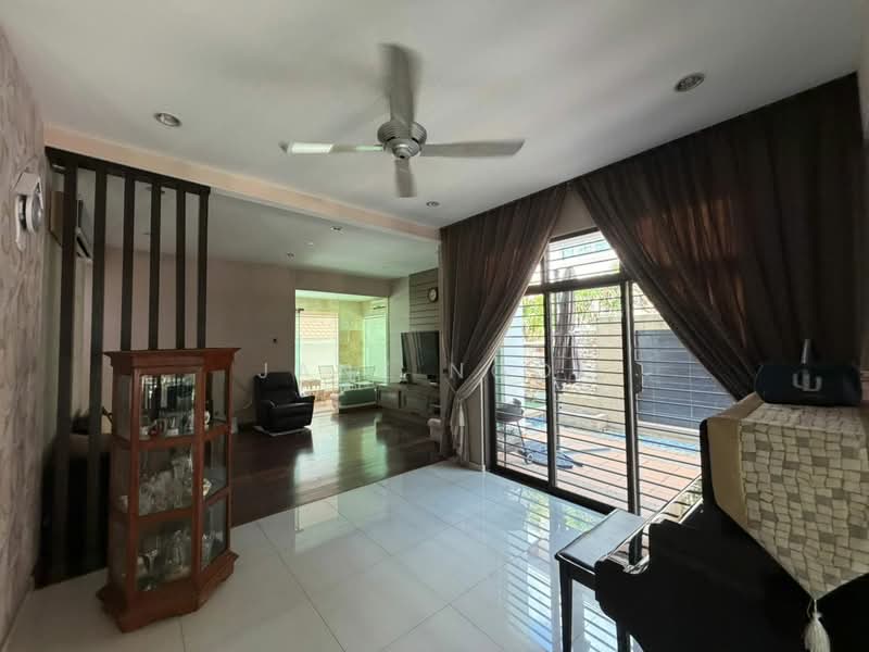 Semi-Detached House for Sale in Taman Impian Emas (Skudai) - Jane Ngoi - Living Room - PropertyGuru.com.my