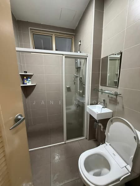 Semi-Detached House for Sale in Taman Impian Emas (Skudai) - Jane Ngoi - Bathroom - PropertyGuru.com.my