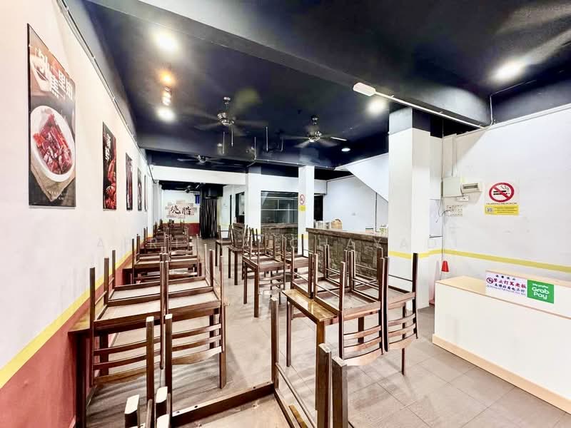 Kedai untuk Disewa di Taman Ungku Tun Aminah (Skudai) - APRILIA CHAYADI - Interior - PropertyGuru.com.my