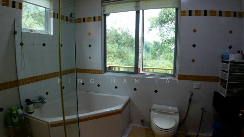 Rumah Banglo untuk Dijual di Bukit Tinggi (Bentong) - Ping Han Lai - Bathroom - PropertyGuru.com.my