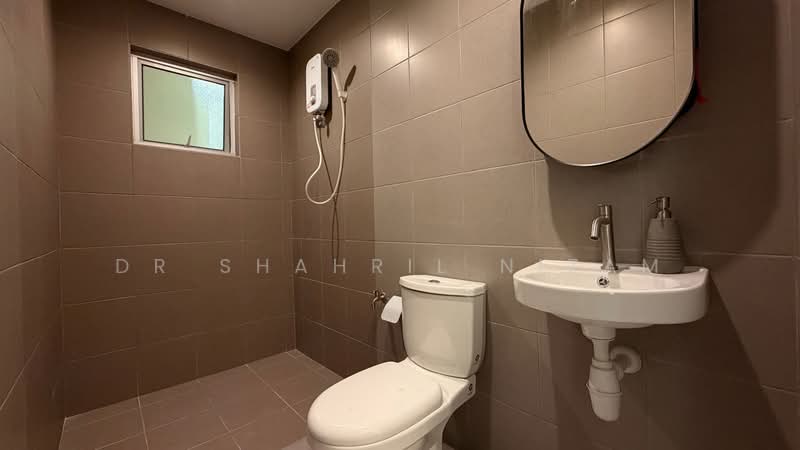 Townhouse for Sale in Kayangan Heights (Shah Alam) - Dr Shahril Nizam - PropertyGuru.com.my