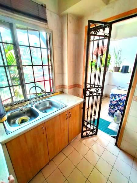 Kondominium untuk Dijual di Anjung Villa - Azli Ibrahim - Kitchen - PropertyGuru.com.my