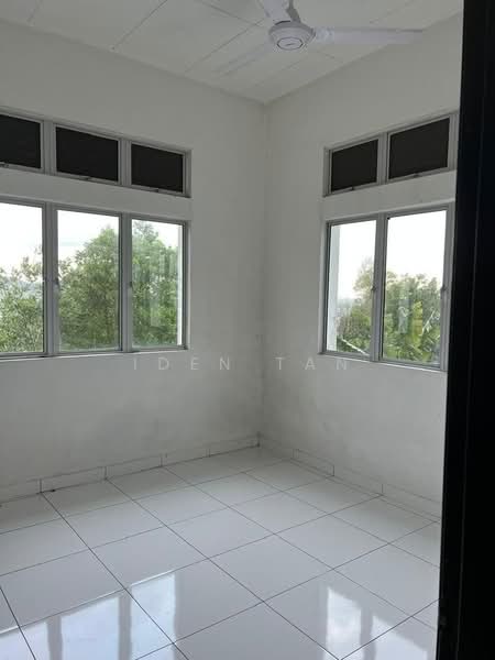 Semi-Detached House for Sale in Kota Masai (Pasir Gudang) - Iden Tan - Interior - PropertyGuru.com.my