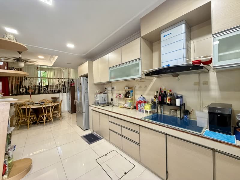 2-storey Terraced House for Sale in Taman Danau Desa (Taman Desa) - Adeline Teh - Kitchen - PropertyGuru.com.my