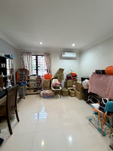 2-storey Terraced House for Sale in Taman Danau Desa (Taman Desa) - Adeline Teh - Interior - PropertyGuru.com.my