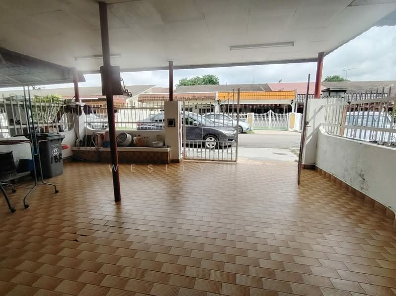 1-storey Terraced House for Sale in Taman Harta Pertama (Bukit Baru) - Wesley Tan - Exterior - PropertyGuru.com.my
