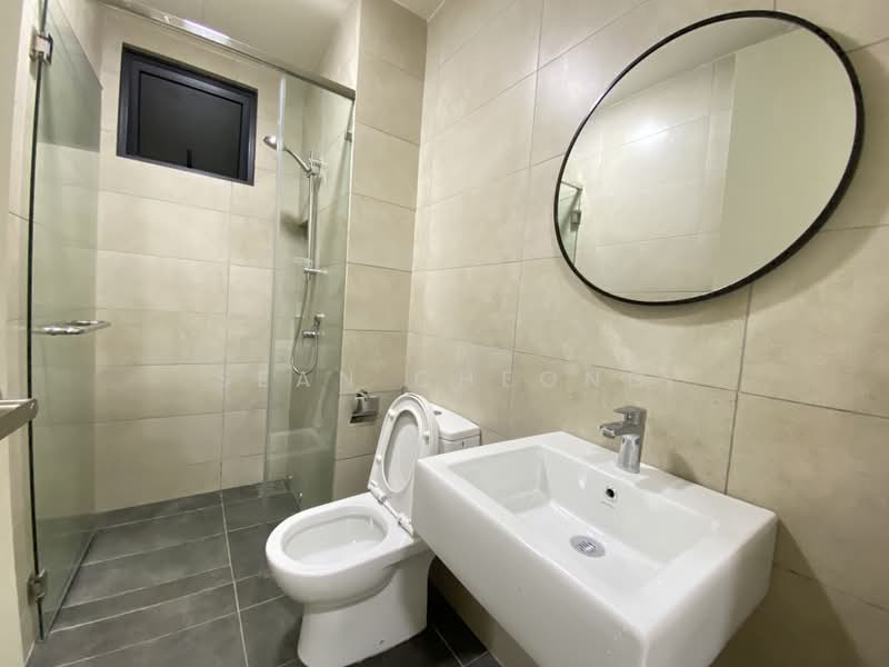 Servis Apartment untuk Disewa di Sunway Avila Residences - Sean Cheong - Bathroom - PropertyGuru.com.my