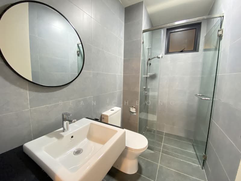Servis Apartment untuk Disewa di Sunway Avila Residences - Sean Cheong - Bathroom - PropertyGuru.com.my