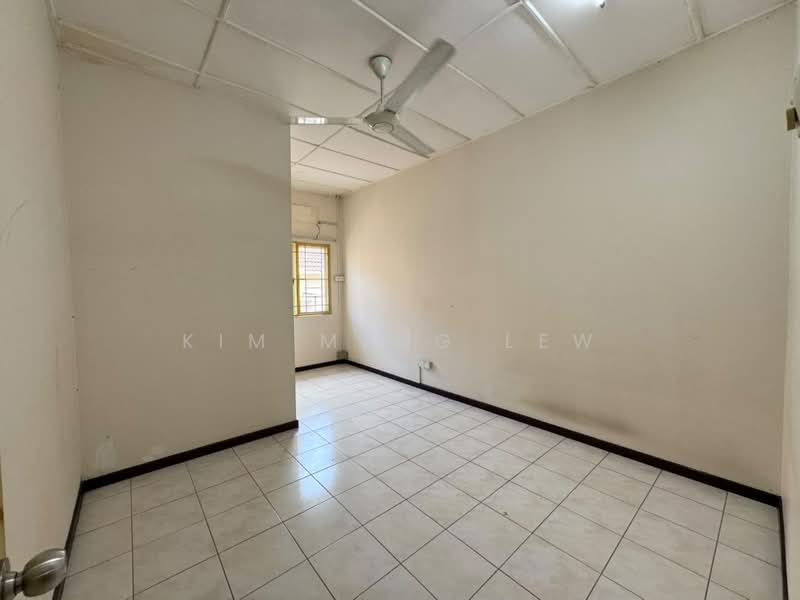 Rumah Teres 2 Tingkat untuk Dijual di Taman Usahawan (Kepong) - Kim Meng Lew - Interior - PropertyGuru.com.my