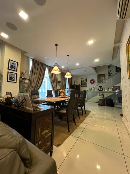Semi-Detached House for Sale in Kampung Kerinchi (Bangsar South) (Kuala Lumpur) - Ping Han Lai - Dining Room - PropertyGuru.com.my