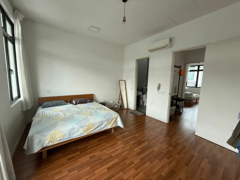 Rumah Teres 2 Tingkat untuk Dijual di Eco Majestic (Semenyih) - Jeff Cheah - Bedroom - PropertyGuru.com.my