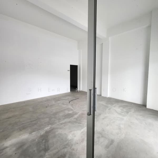 Kedai untuk Disewa di Kuching (Sarawak) - Sherene Kok - Interior - PropertyGuru.com.my