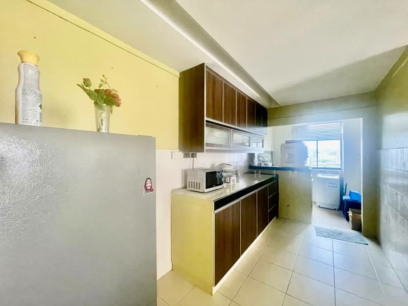 Condominium for Sale at Platinum Lake PV 12 - Azli Ibrahim - Kitchen - PropertyGuru.com.my