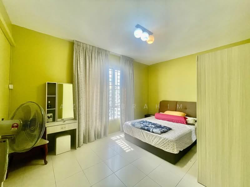 Condominium for Sale at Platinum Lake PV 12 - Azli Ibrahim - Bedroom - PropertyGuru.com.my
