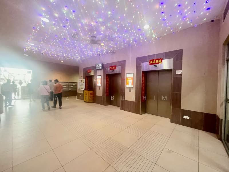 Condominium for Sale at Platinum Lake PV 12 - Azli Ibrahim - Lobby - PropertyGuru.com.my