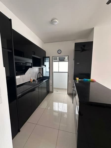 Servis Apartment untuk Dijual di M Vertica - Ivan Lau - Kitchen - PropertyGuru.com.my