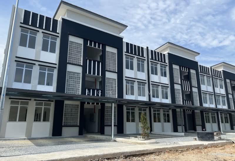 Rumah Teres 3 Tingkat untuk Disewa di Klang (Selangor) - Jack Lim - Exterior - PropertyGuru.com.my