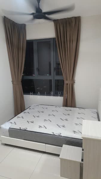Servis Apartment untuk Disewa di Seiring Residensi - Hairul Haizat - Bedroom - PropertyGuru.com.my