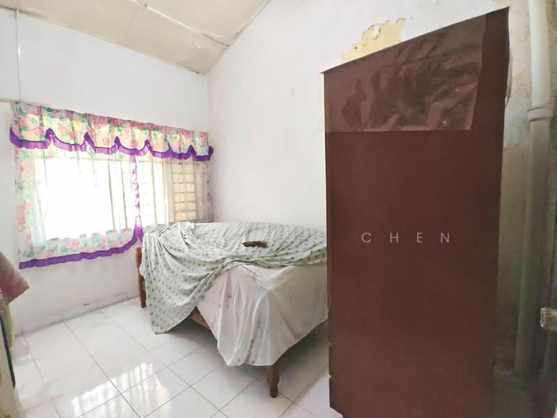Rumah Teres 2 Tingkat untuk Dijual di Permas Jaya (Johor Bahru) - Shieh Long Chen - Bedroom - PropertyGuru.com.my