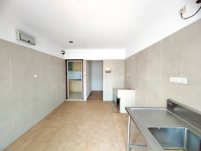 Rumah Teres 2 Tingkat untuk Dijual di Taman Desa (Kuala Lumpur) - Adeline Teh - Kitchen - PropertyGuru.com.my
