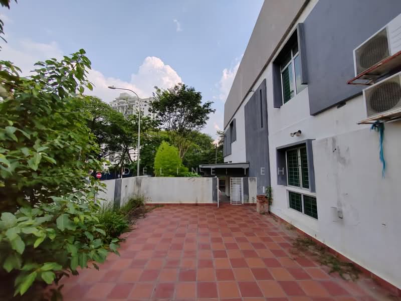 Rumah Teres 2 Tingkat untuk Dijual di Taman Desa (Kuala Lumpur) - Adeline Teh - Exterior - PropertyGuru.com.my