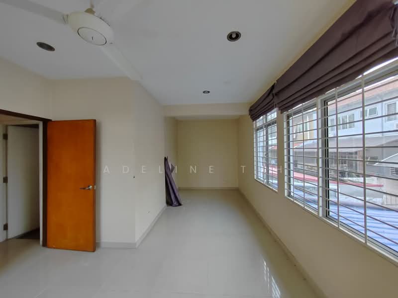 Rumah Teres 2 Tingkat untuk Dijual di Taman Desa (Kuala Lumpur) - Adeline Teh - Interior - PropertyGuru.com.my