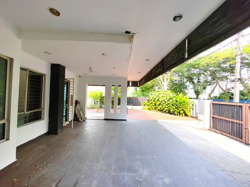 Rumah Teres 2 Tingkat untuk Dijual di Taman Desa (Kuala Lumpur) - Adeline Teh - Exterior - PropertyGuru.com.my