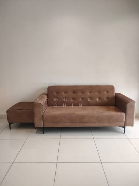 Condominium for Rent at Paraiso Residence @ The Earth - Yoon Tat Chin - Living Room - PropertyGuru.com.my