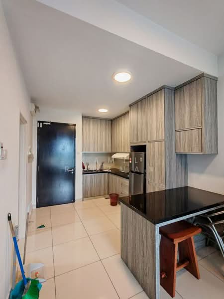 Service Residence for Rent at Kiara Plaza - Kamil Radzuan - Kitchen - PropertyGuru.com.my