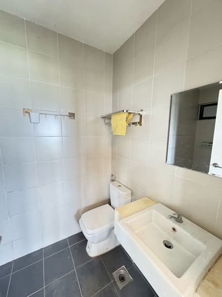 Service Residence for Rent at Meridin Suites @ The Meridin - Amir Raziq - Bathroom - PropertyGuru.com.my