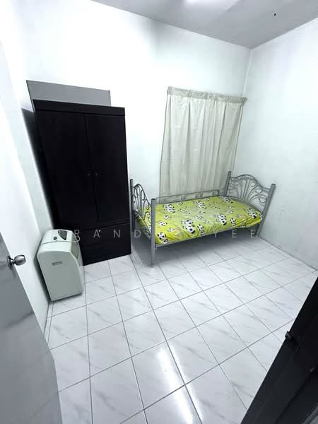 Pangsapuri untuk Disewa di Vista Impiana - Brandon Yee - Bedroom - PropertyGuru.com.my