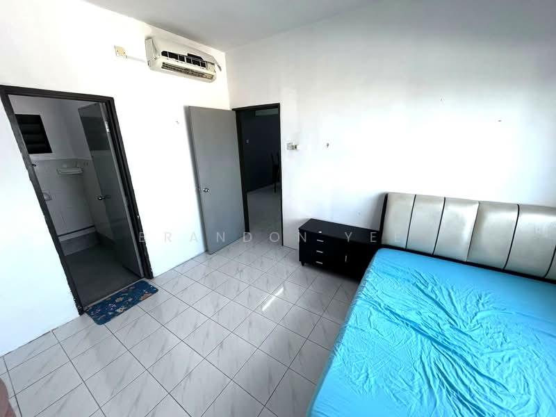 Pangsapuri untuk Disewa di Vista Impiana - Brandon Yee - Bedroom - PropertyGuru.com.my