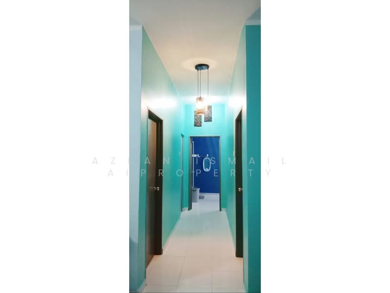 Apartment for Sale at Pangsapuri Kasturi Bandar Dato Onn - Azlan Ismail aiproperty - Corridor - PropertyGuru.com.my