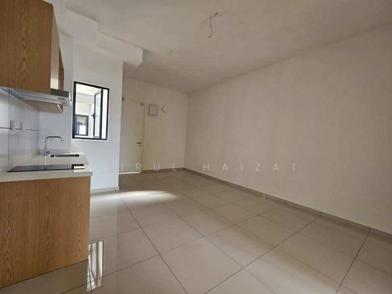Townhouse for Rent in Denai Alam (Shah Alam) - Hairul Haizat - Kitchen - PropertyGuru.com.my